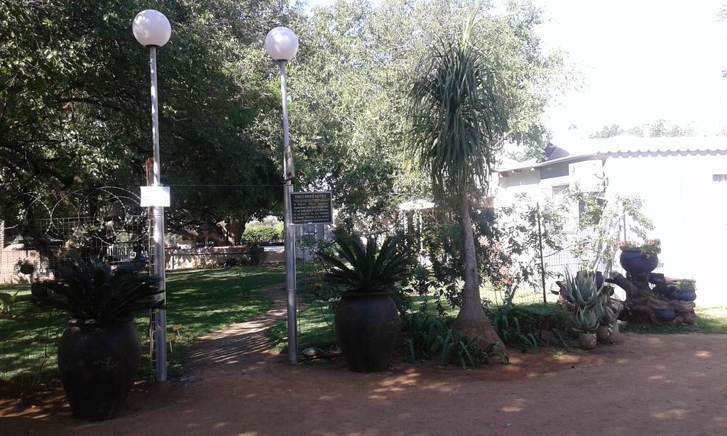 Black Swan Guest House Boshoek Exterior foto